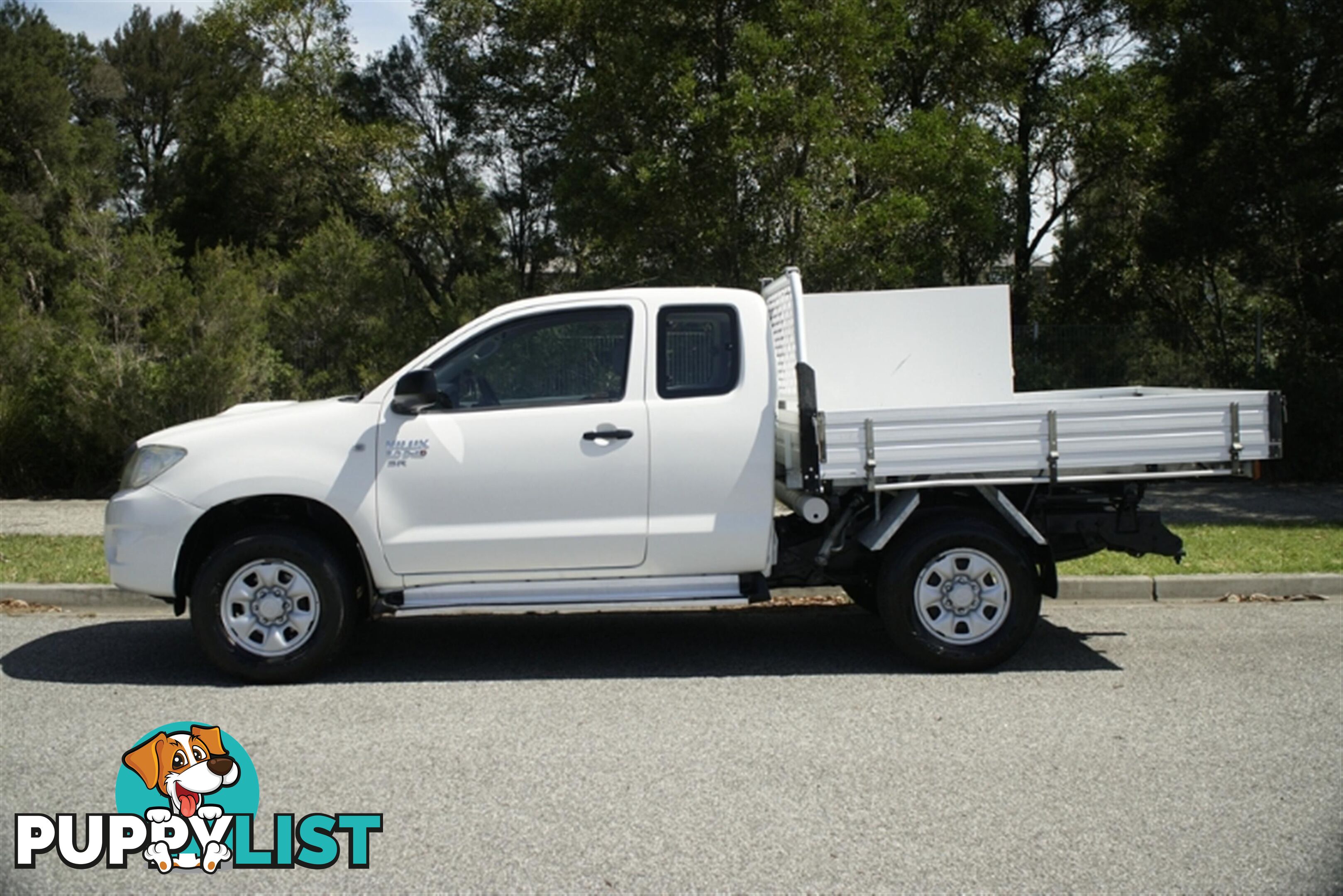 2010 TOYOTA HILUX SR EXTENDED CAB KUN26R MY10 CAB CHASSIS