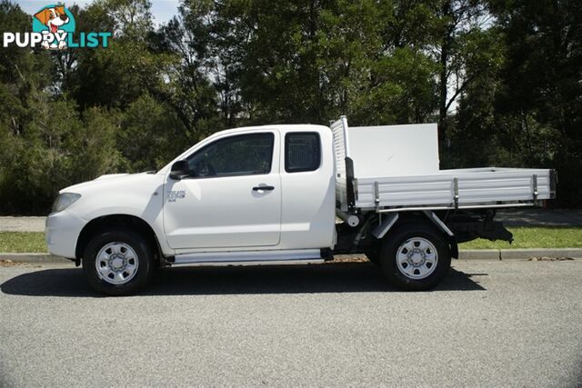 2010 TOYOTA HILUX SR EXTENDED CAB KUN26R MY10 CAB CHASSIS