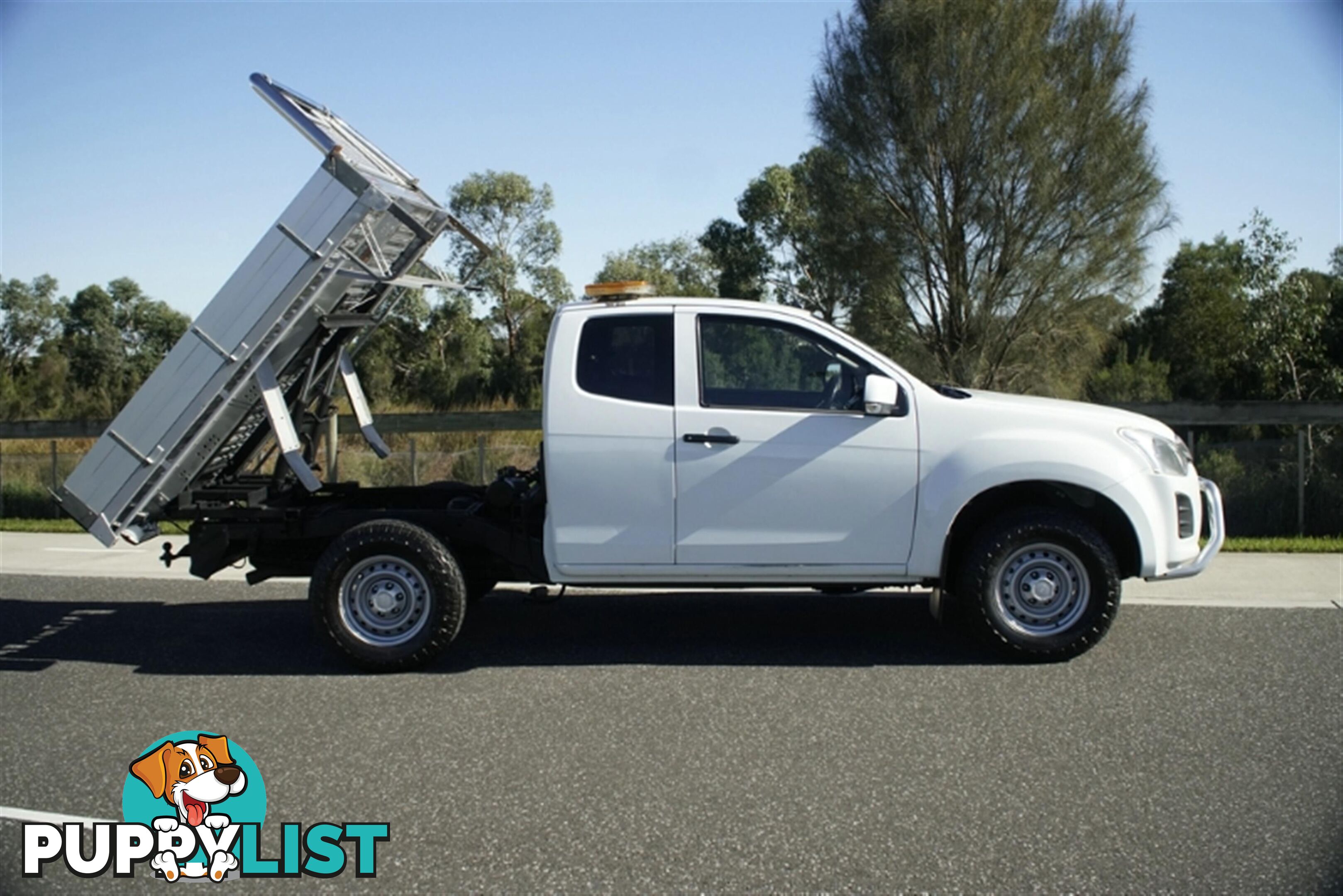 2017 ISUZU D-MAX SX EXTENDED CAB MY17 CAB CHASSIS