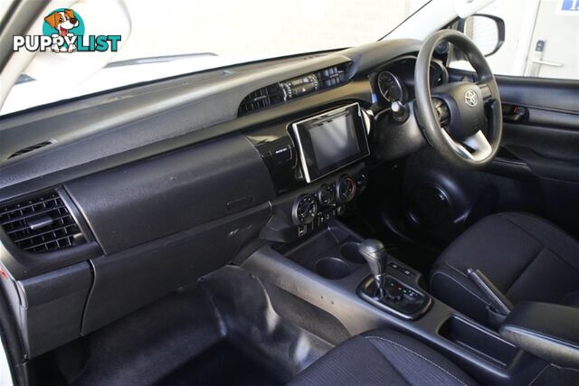 2018 TOYOTA HILUX SR DUAL CAB GUN126R CAB CHASSIS