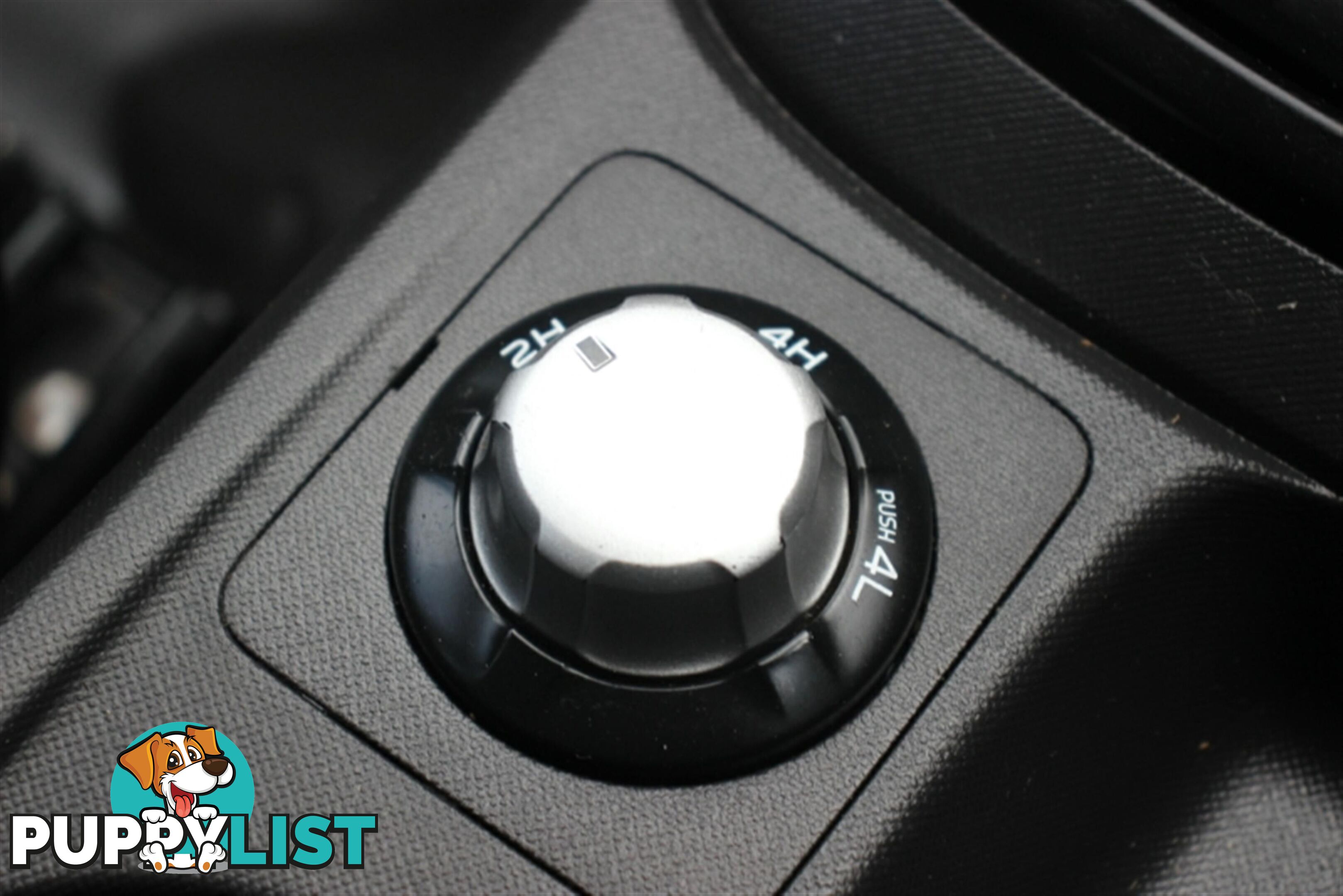 2016 ISUZU D-MAX SX DUAL CAB MY15 CAB CHASSIS