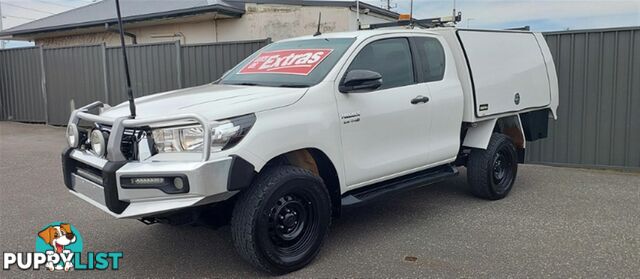 2019 TOYOTA HILUX SR EXTENDED CAB GUN126R CAB CHASSIS