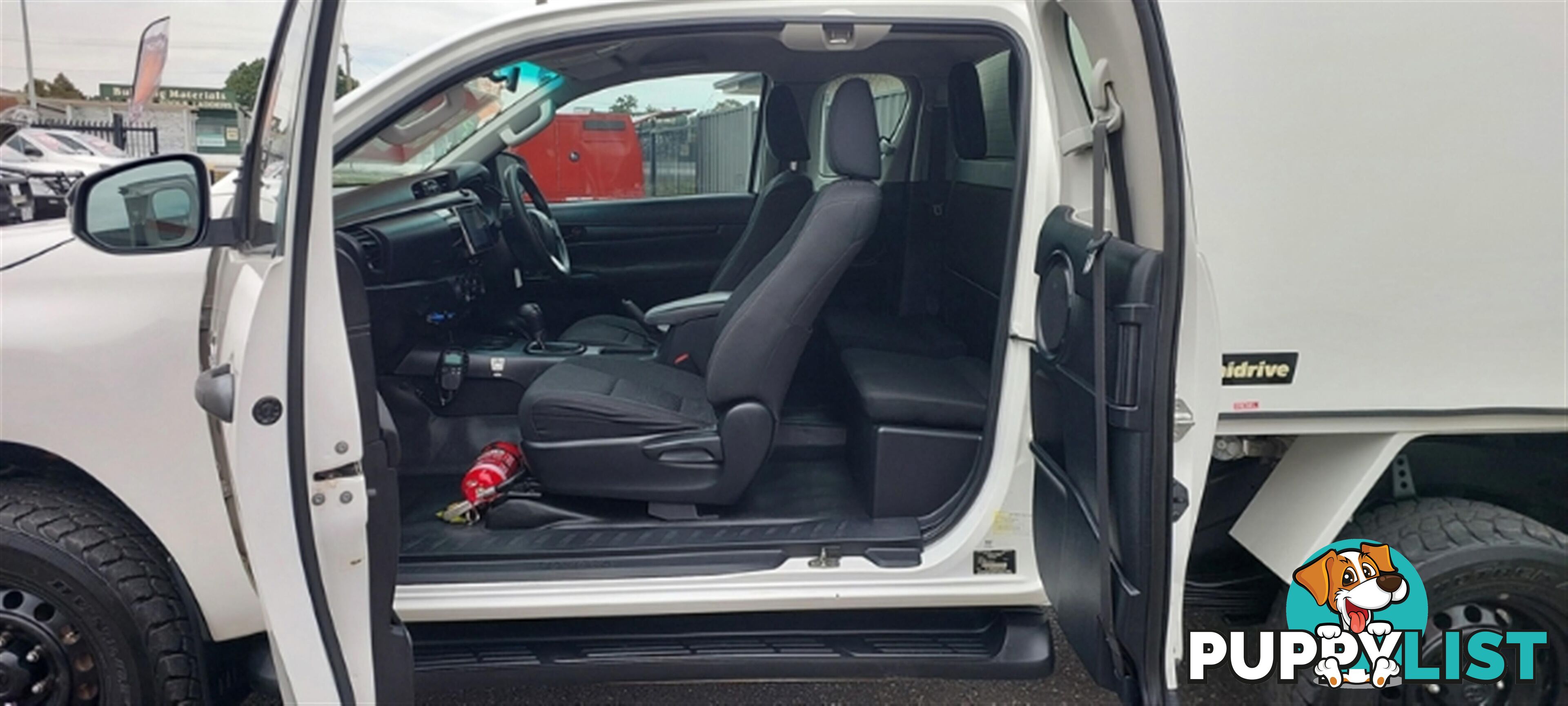 2019 TOYOTA HILUX SR EXTENDED CAB GUN126R CAB CHASSIS