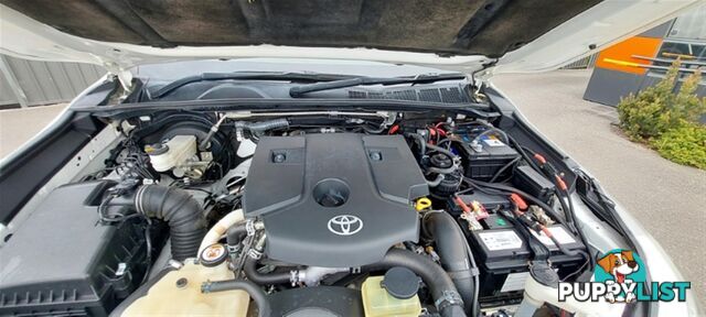 2019 TOYOTA HILUX SR EXTENDED CAB GUN126R CAB CHASSIS