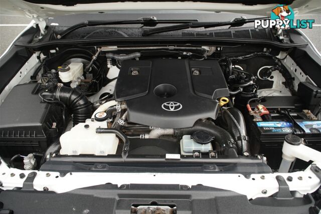 2020 TOYOTA HILUX SR DUAL CAB GUN126R CAB CHASSIS