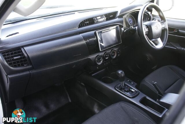 2019 TOYOTA HILUX SR DUAL CAB GUN126R CAB CHASSIS