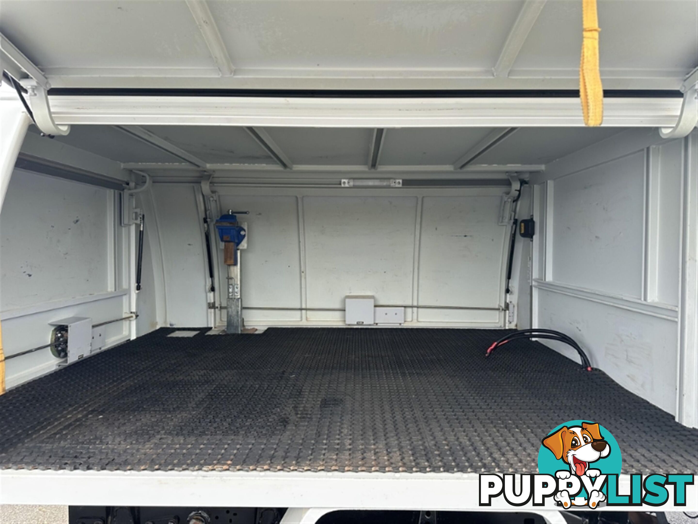 2019 TOYOTA HILUX SR EXTENDED CAB GUN126R CAB CHASSIS