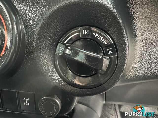 2019 TOYOTA HILUX SR EXTENDED CAB GUN126R CAB CHASSIS