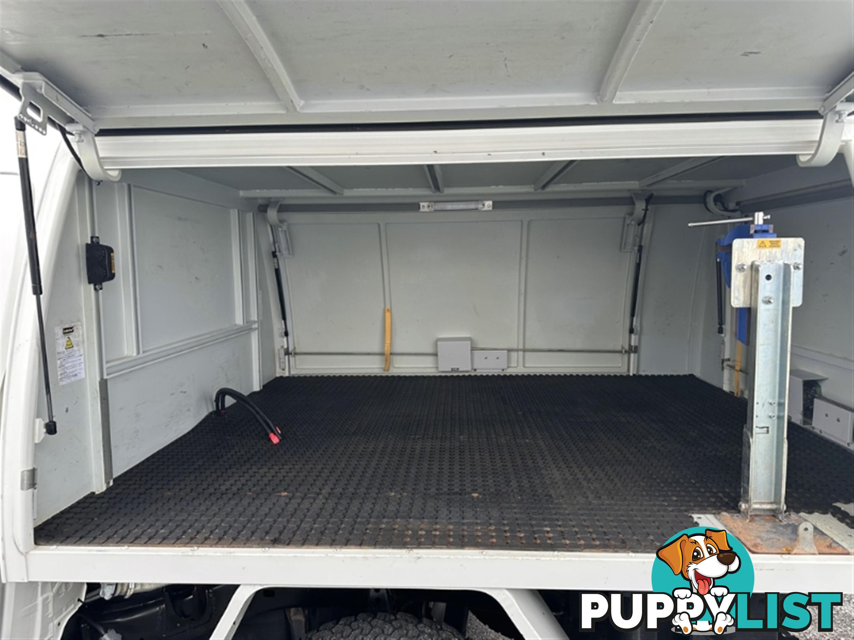 2019 TOYOTA HILUX SR EXTENDED CAB GUN126R CAB CHASSIS