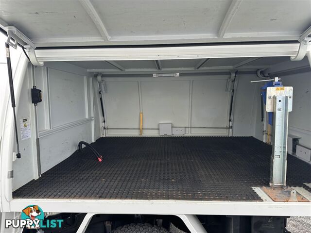 2019 TOYOTA HILUX SR EXTENDED CAB GUN126R CAB CHASSIS