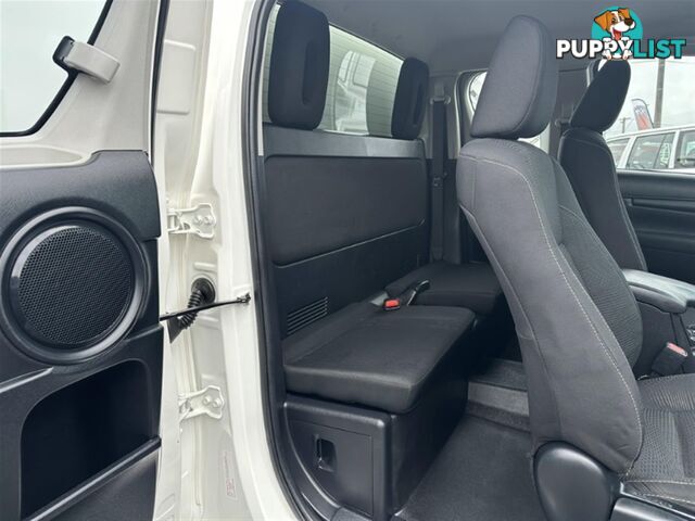 2019 TOYOTA HILUX SR EXTENDED CAB GUN126R CAB CHASSIS