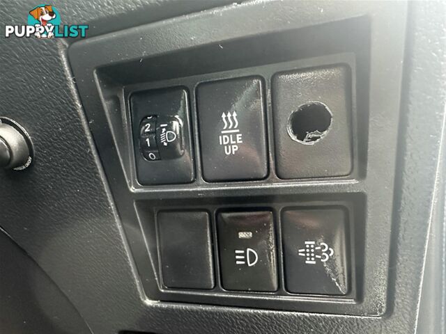 2019 TOYOTA HILUX SR EXTENDED CAB GUN126R CAB CHASSIS