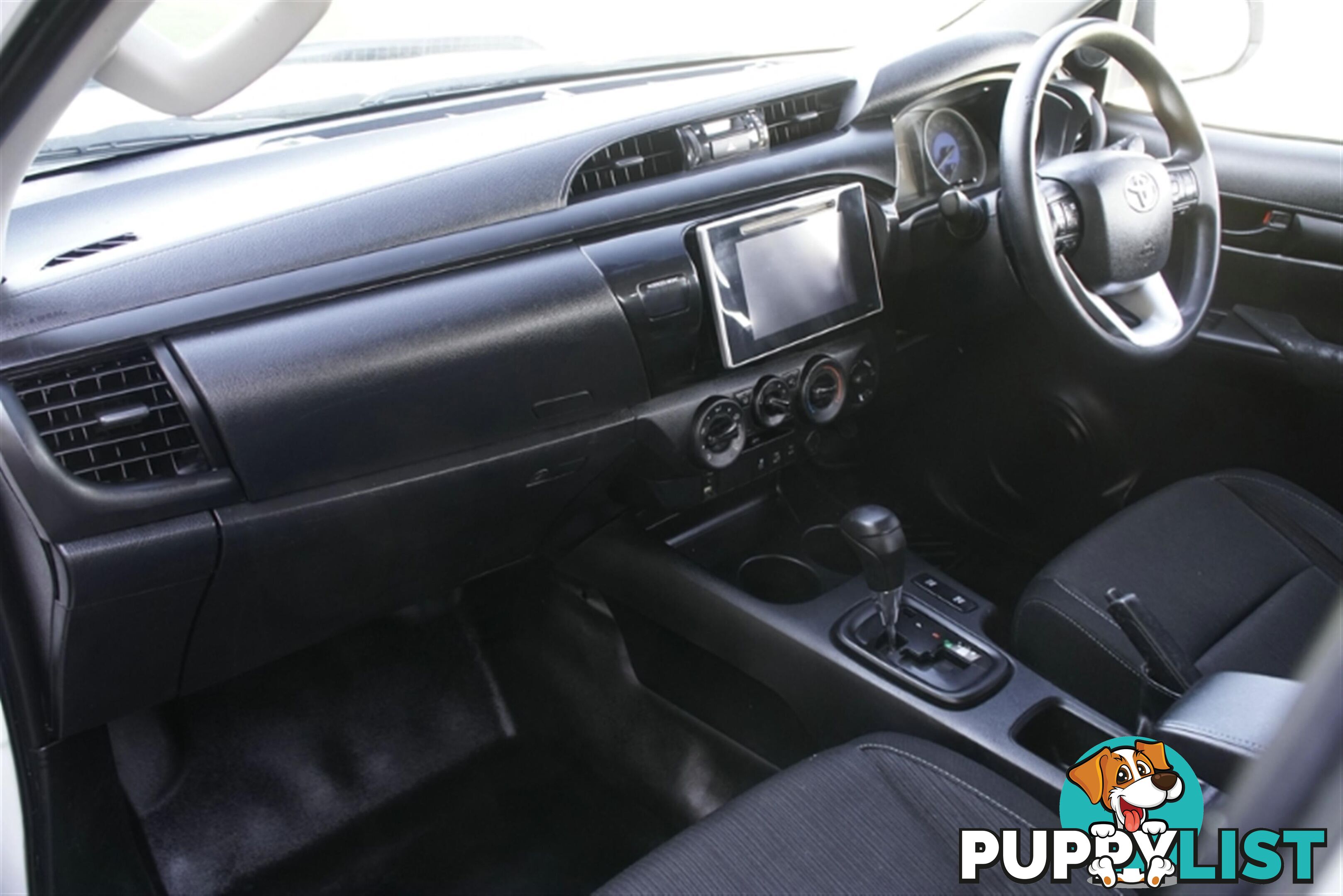 2019 TOYOTA HILUX SR DUAL CAB GUN126R CAB CHASSIS