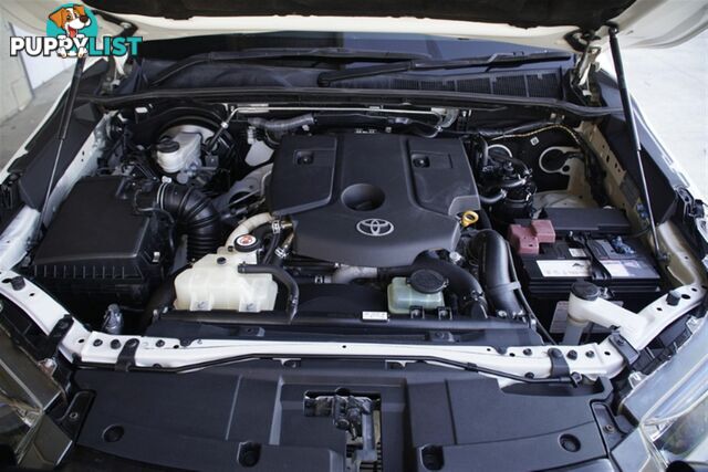 2020 TOYOTA HILUX SR DUAL CAB GUN126R UTILITY