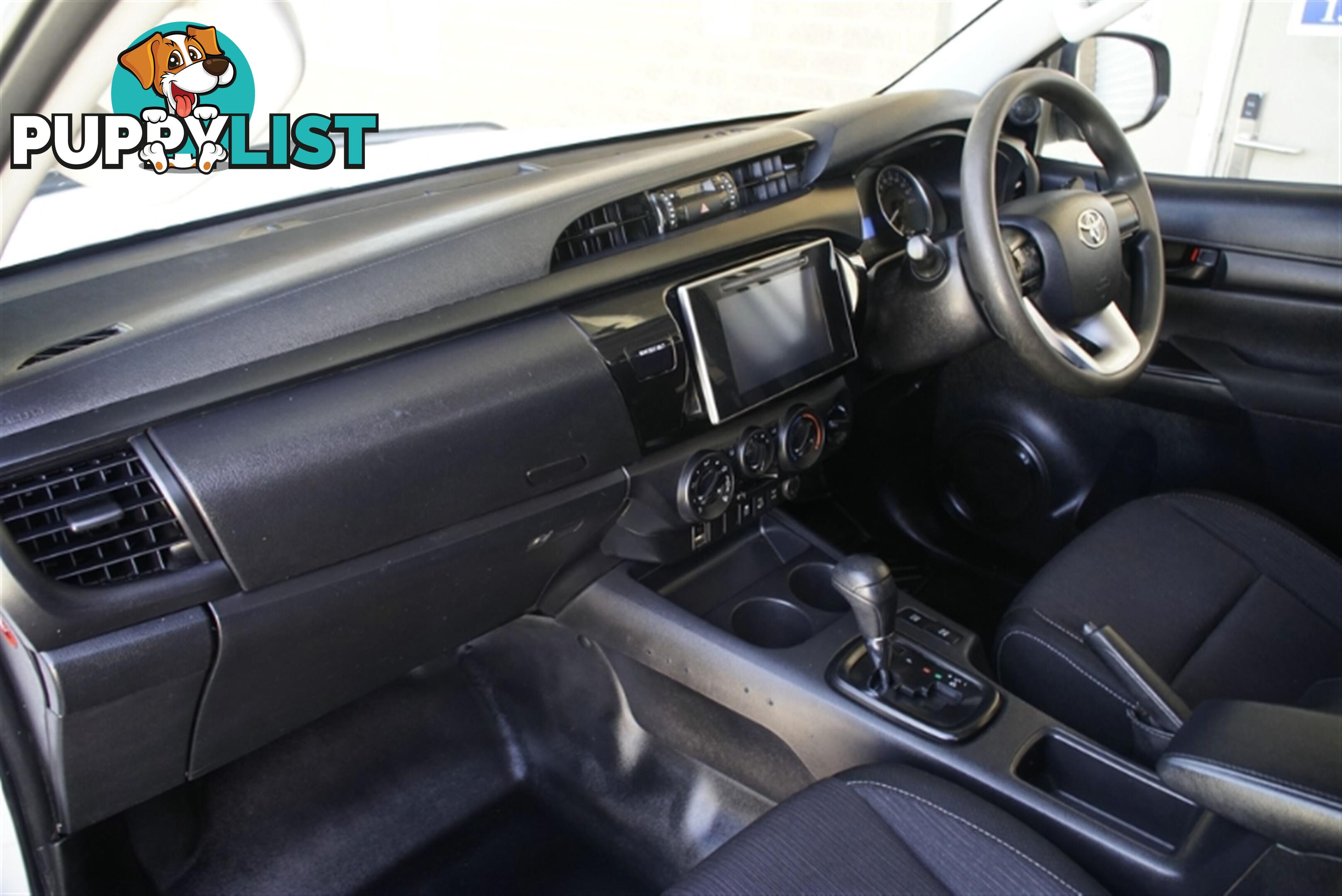 2017 TOYOTA HILUX SR DUAL CAB GUN126R CAB CHASSIS