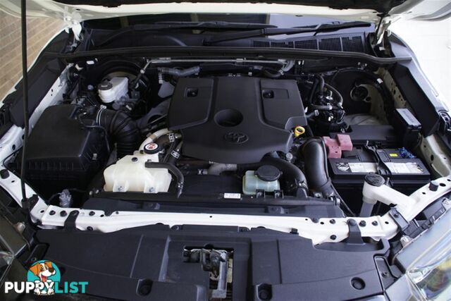 2021 TOYOTA HILUX SR DUAL CAB GUN126R CAB CHASSIS