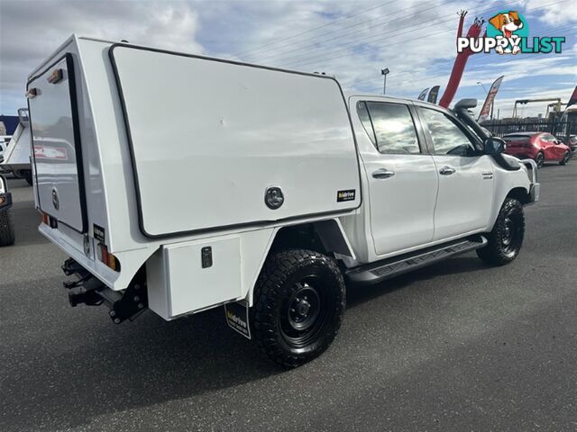 2017 TOYOTA HILUX SR DUAL CAB GUN126R CAB CHASSIS