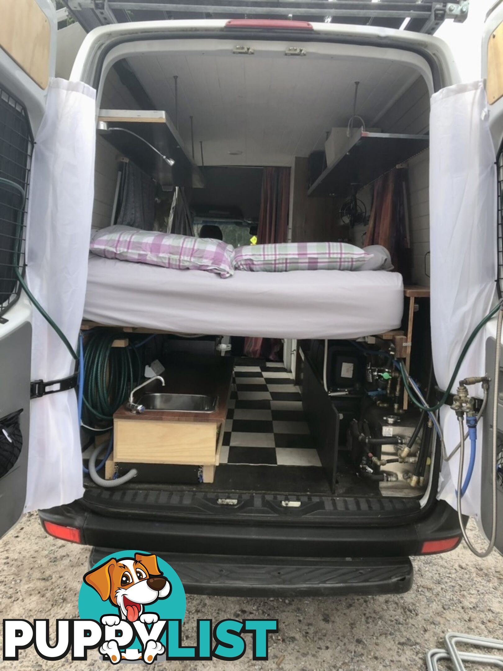 Mercedes Sprinter 2016 Off Grid