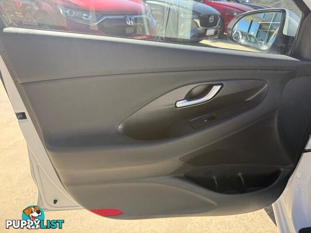 2022 HYUNDAI I30 PD.V4-MY22 3389556 HATCHBACK