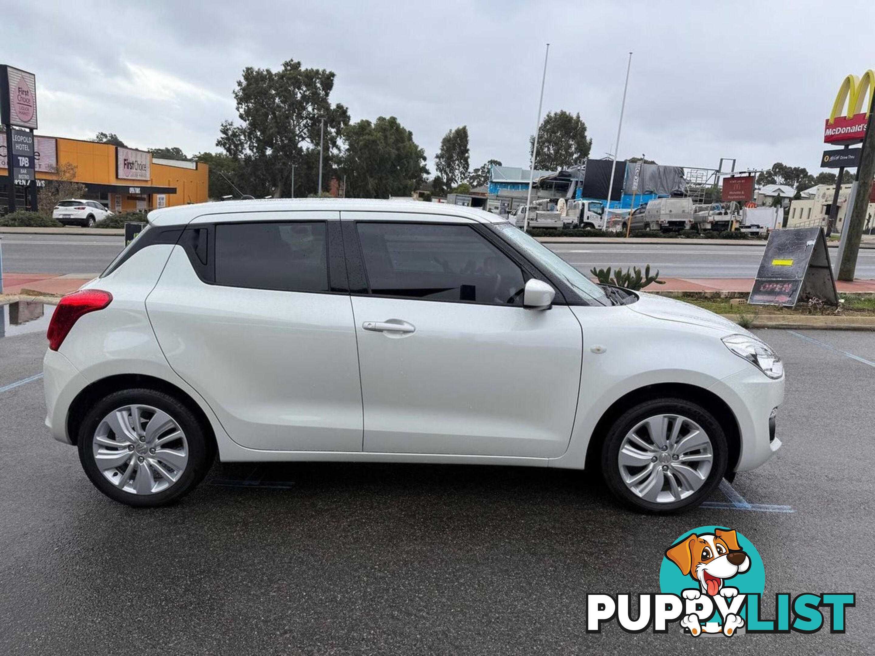 2020 SUZUKI SWIFT GL-NAVIGATOR AZ HATCHBACK