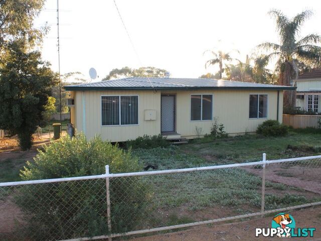 41 Newcastle Street YORK WA 6302