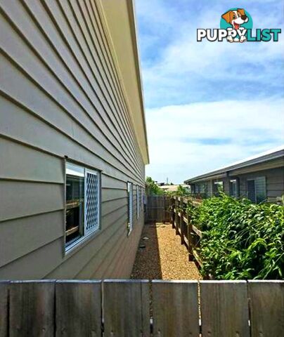 30 Carnarvon Court PIMPAMA QLD 4209