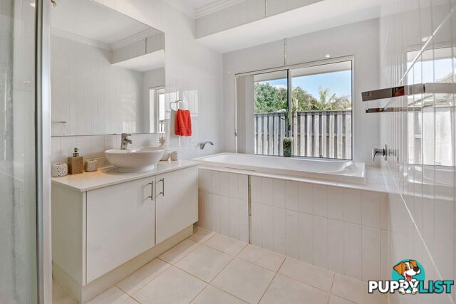 9 Crusade Court Coomera Waters QLD 4209