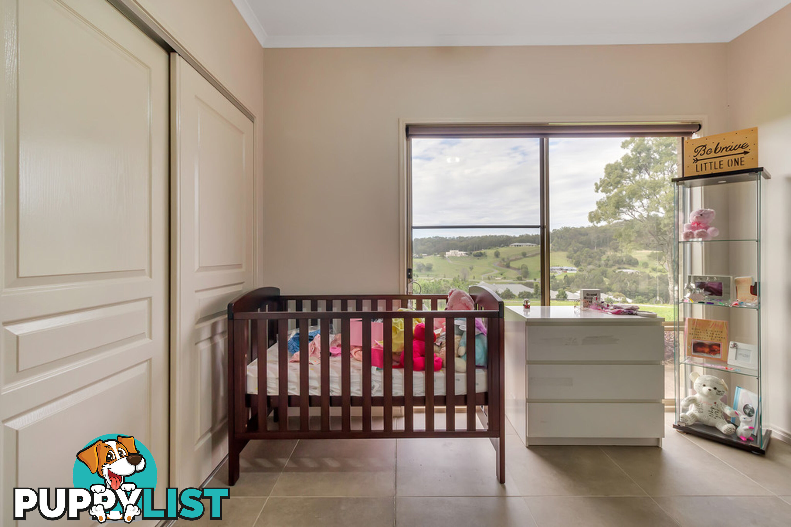 36 Ellen Grant Drive WILLOW VALE QLD 4209