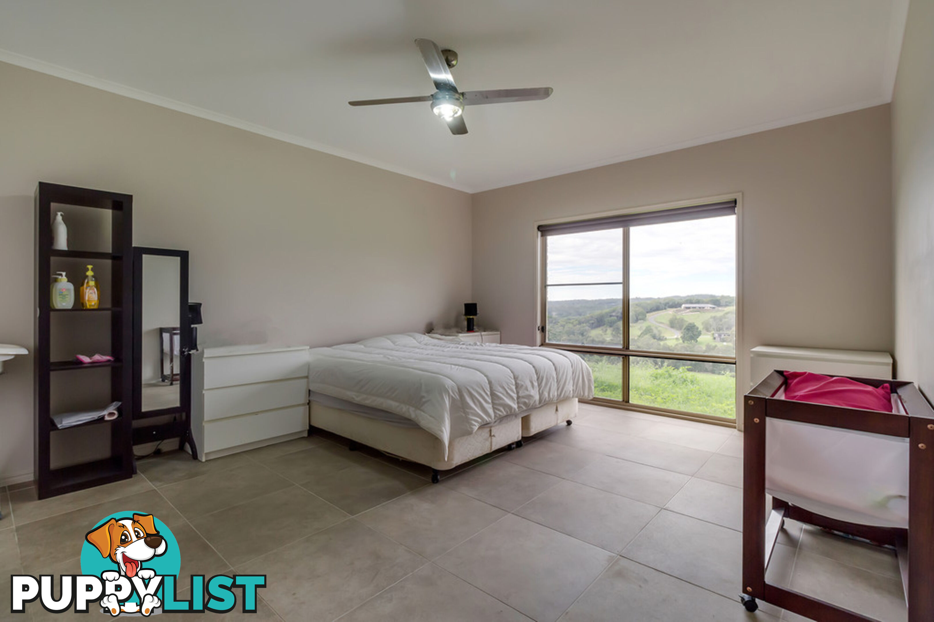 36 Ellen Grant Drive WILLOW VALE QLD 4209