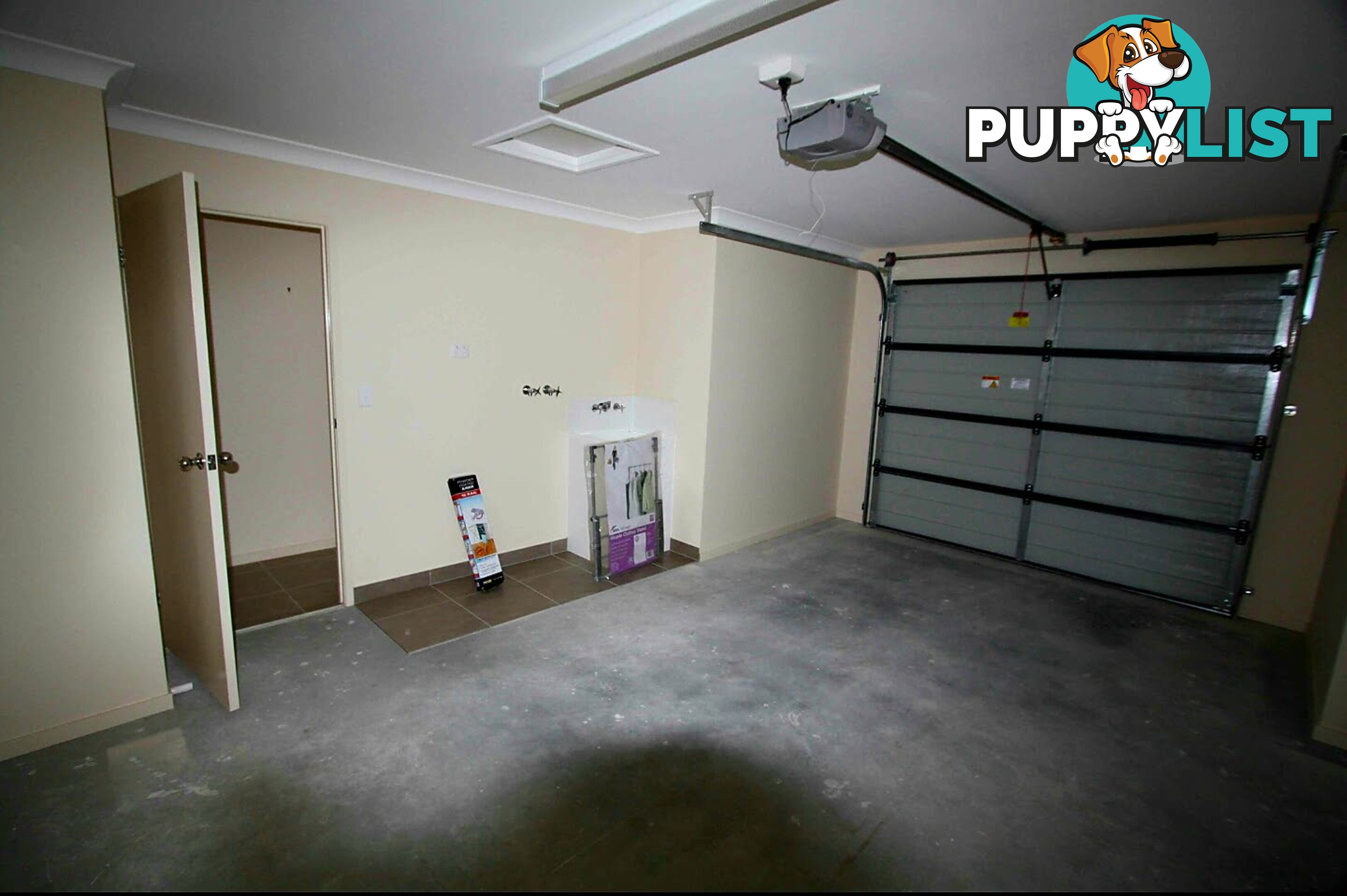 7 Benjamin Street PIMPAMA QLD 4209