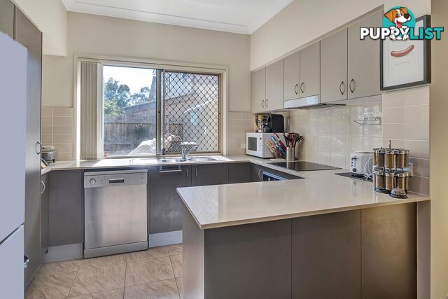 6/2 Weir Drive UPPER COOMERA QLD 4209