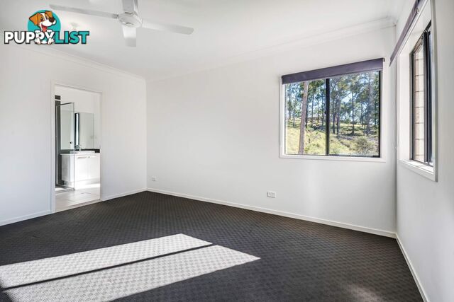 15 Woodland Avenue MOUNT NATHAN QLD 4211