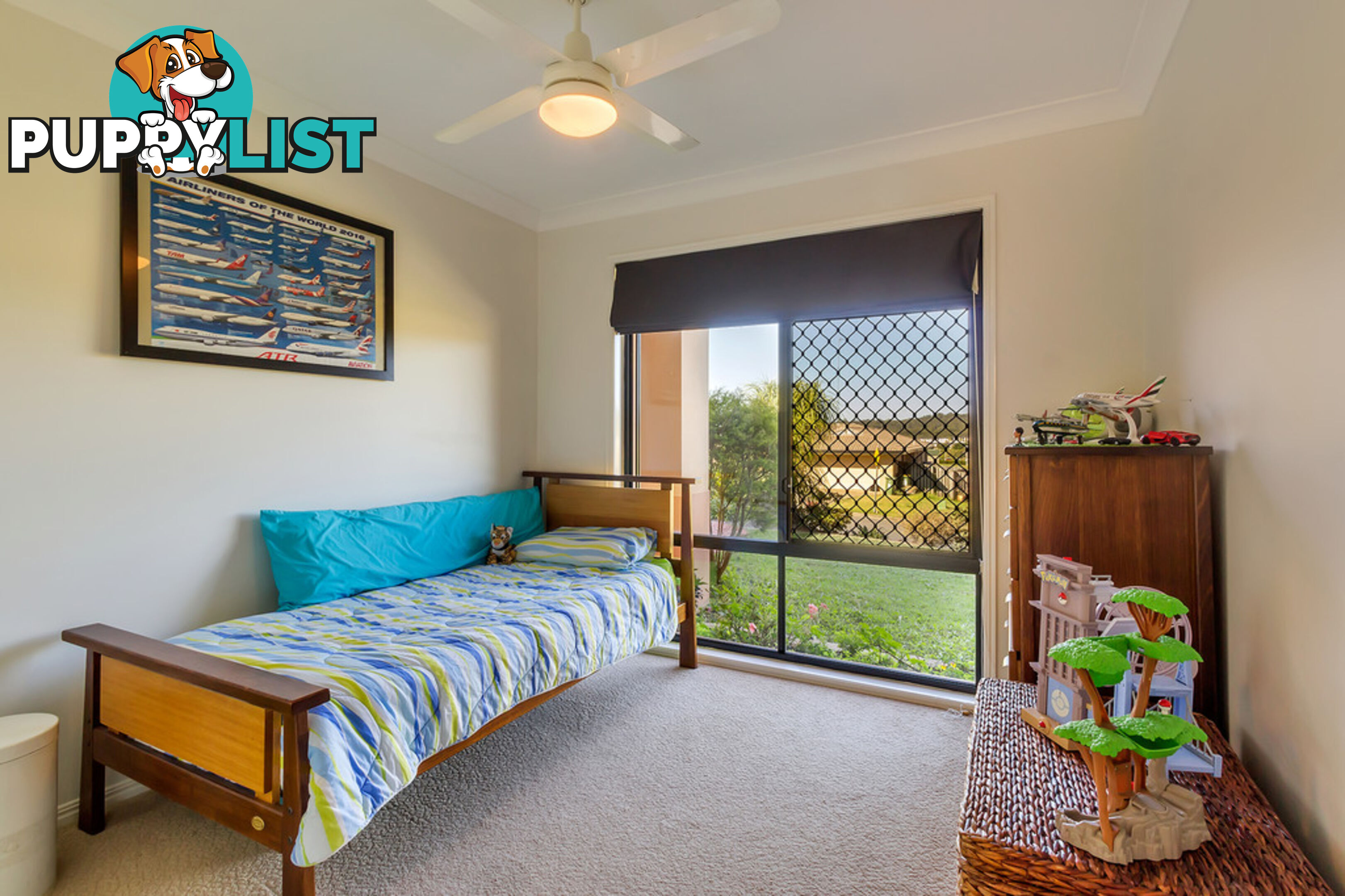 8 Henderson Rise PACIFIC PINES QLD 4211