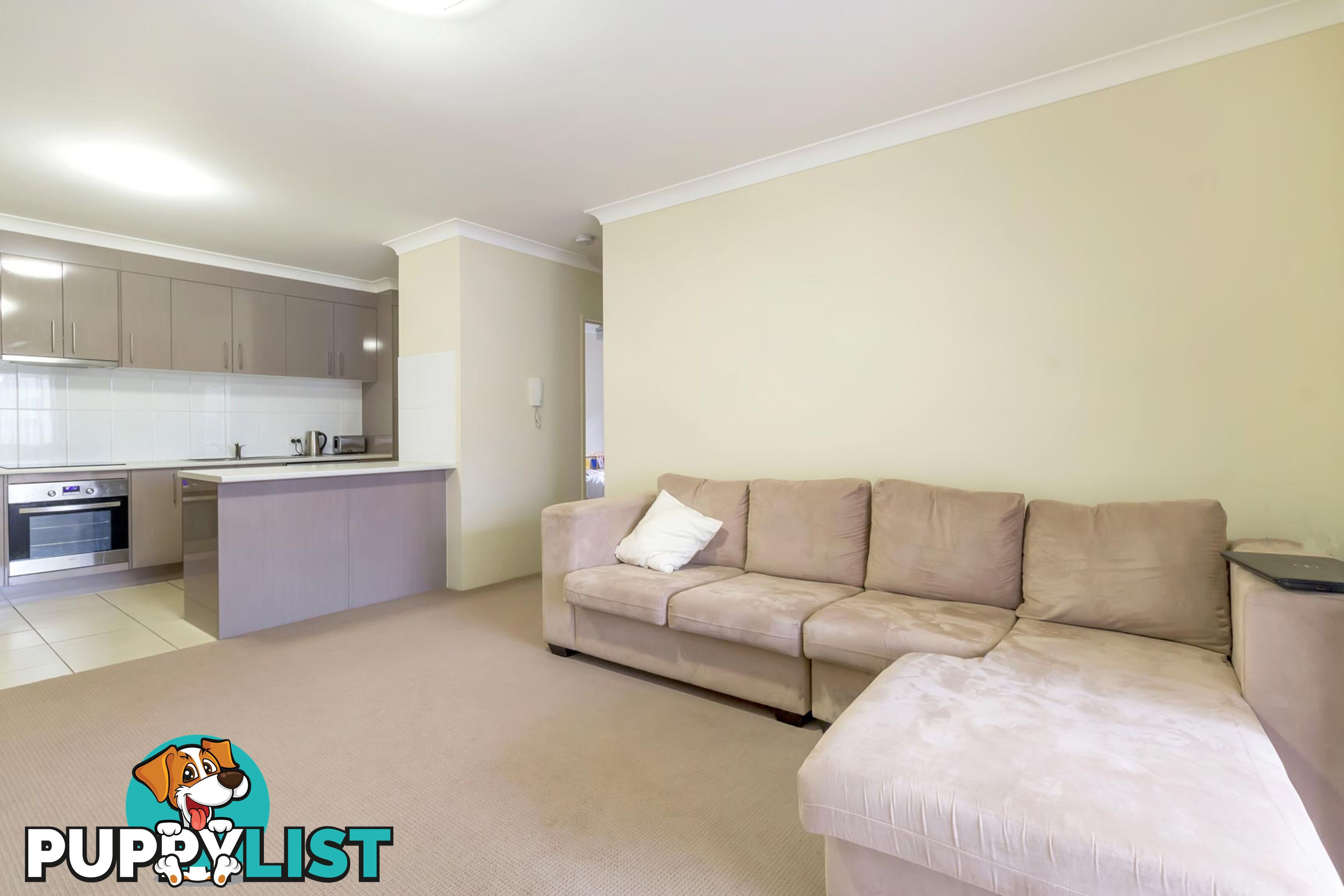 14/4 Sykes Court SOUTHPORT QLD 4215