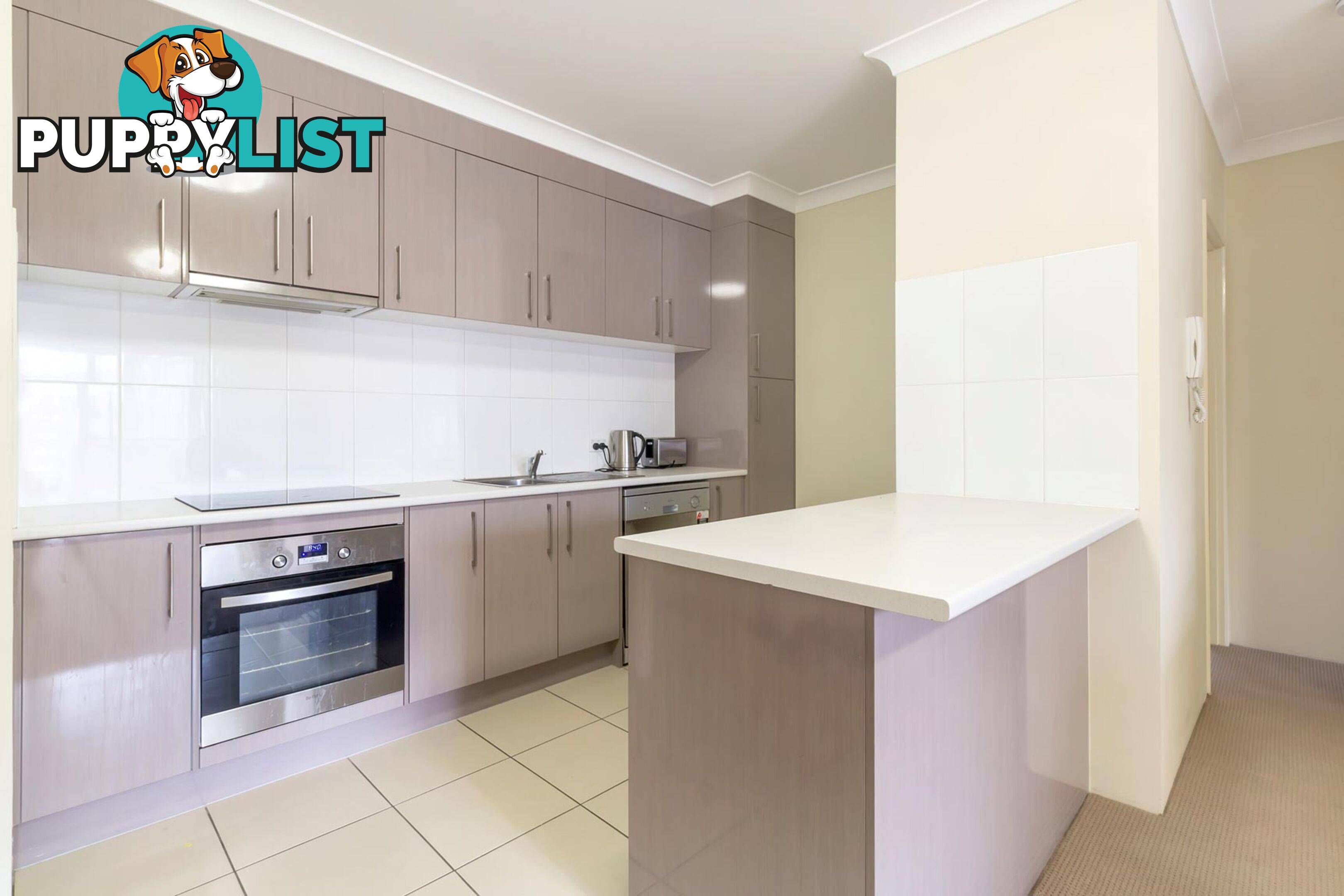 14/4 Sykes Court SOUTHPORT QLD 4215