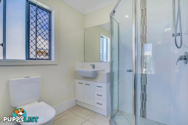 43 Edgeware Rd PIMPAMA QLD 4209