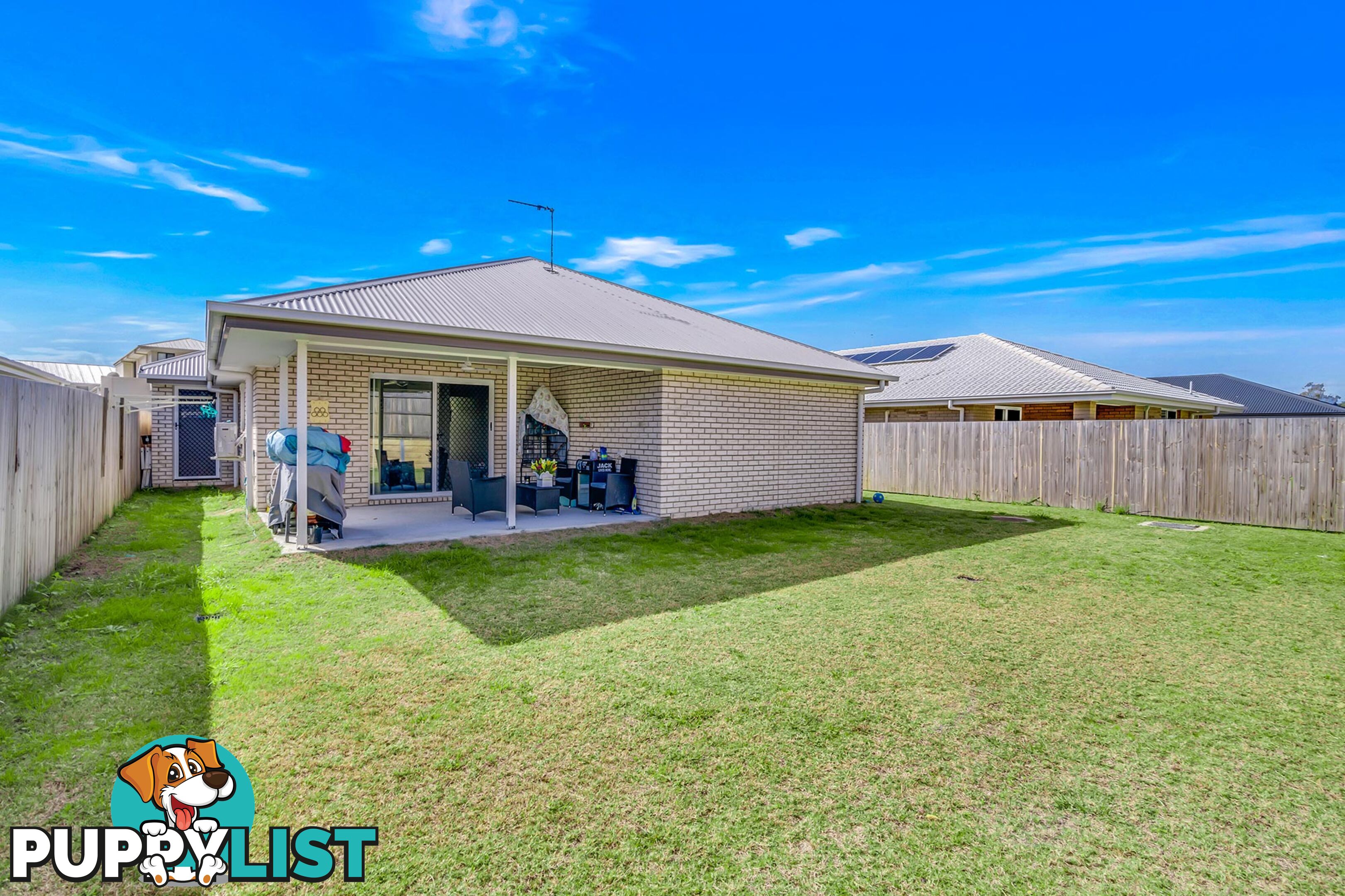 43 Edgeware Rd PIMPAMA QLD 4209