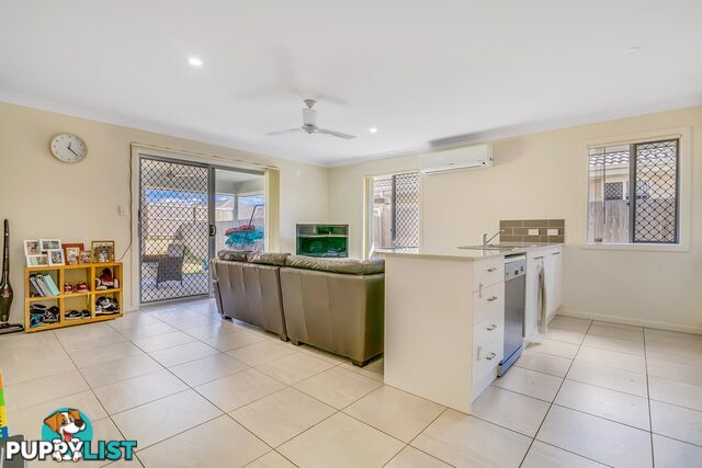 43 Edgeware Rd PIMPAMA QLD 4209