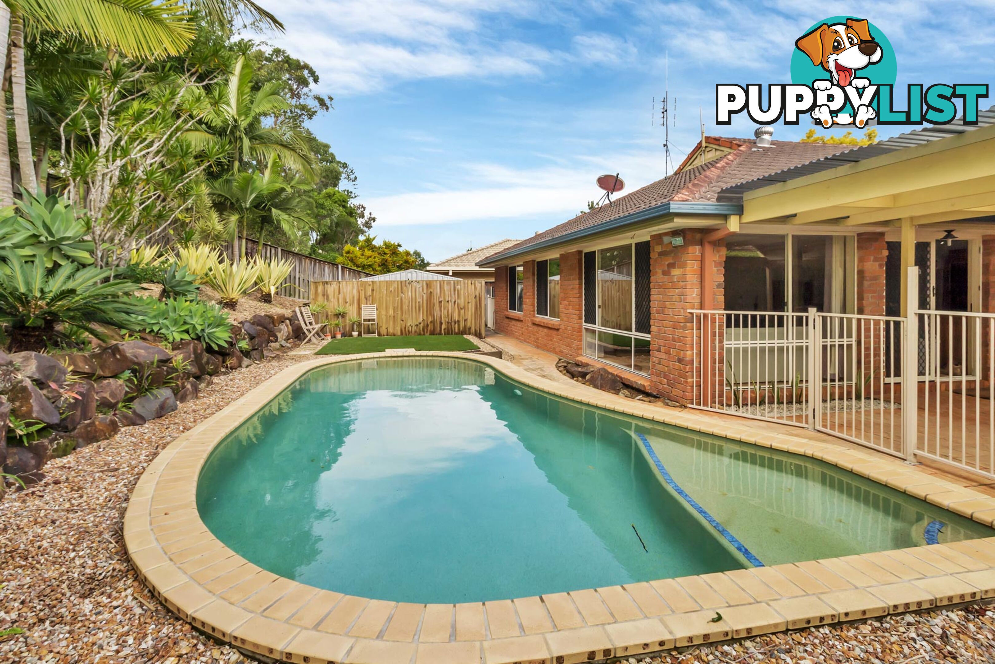 86 Pacific Pines Blv PACIFIC PINES QLD 4211