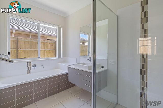 94 Picnic Creek Drive COOMERA QLD 4209