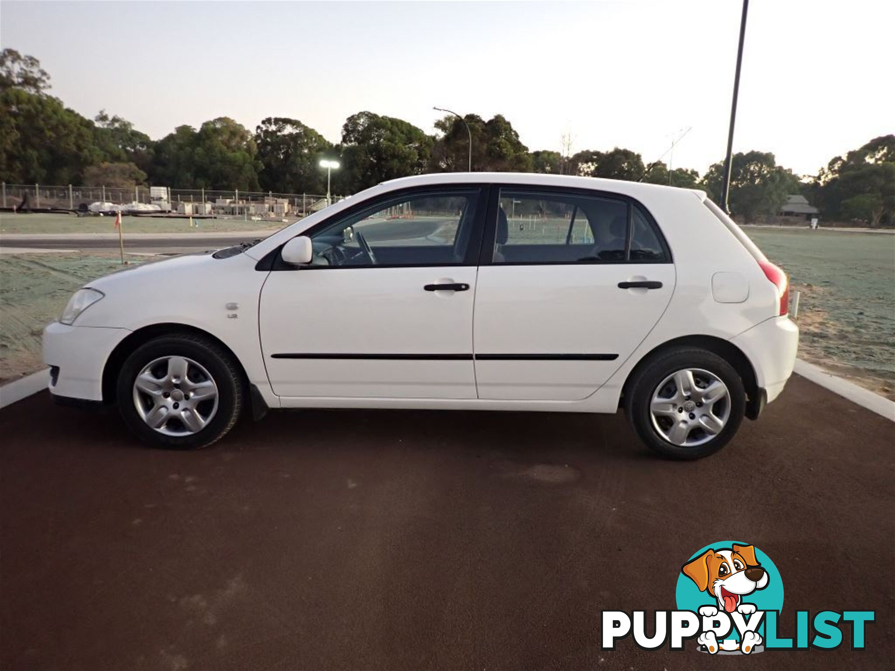 2005 TOYOTA COROLLA ASCENT SECA ZZE122R 5D HATCHBACK