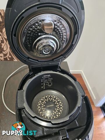 Cuckoo Rice Cooker (Model HZXB0610FB)