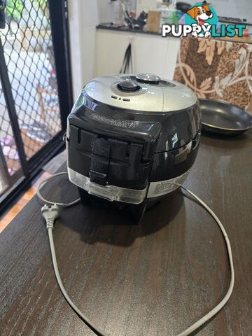 Cuckoo Rice Cooker (Model HZXB0610FB)