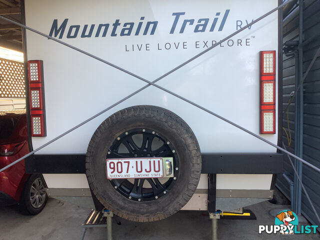 2020 Mountain Trail RV LXV 4.7