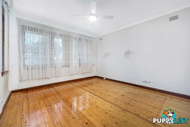 4a Eurella Street BURWOOD NSW 2134