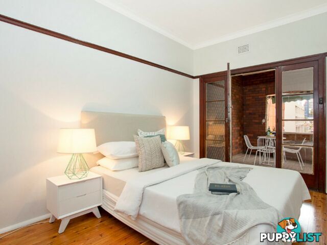 2/24 Belmore Street BURWOOD NSW 2134