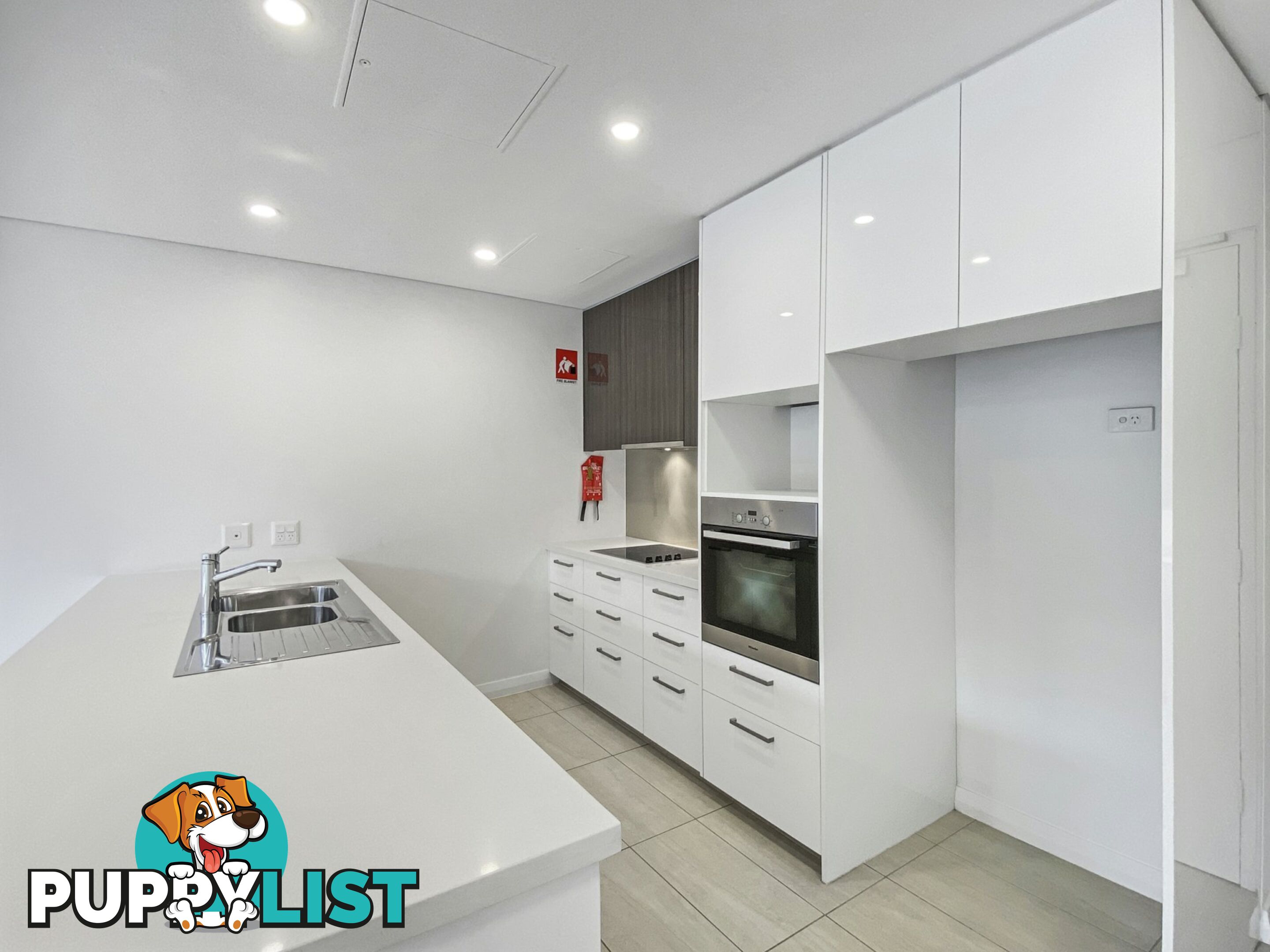 1/77 Shaftesbury Road BURWOOD NSW 2134