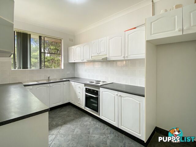 8/7 Shaftesbury Street CARLTON NSW 2218