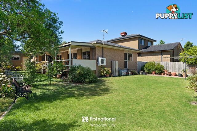 70 Mannering Drive GLEN WAVERLEY VIC 3150