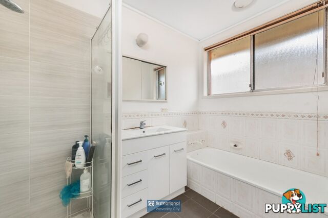 16 Tamala Avenue Notting Hill VIC 3168